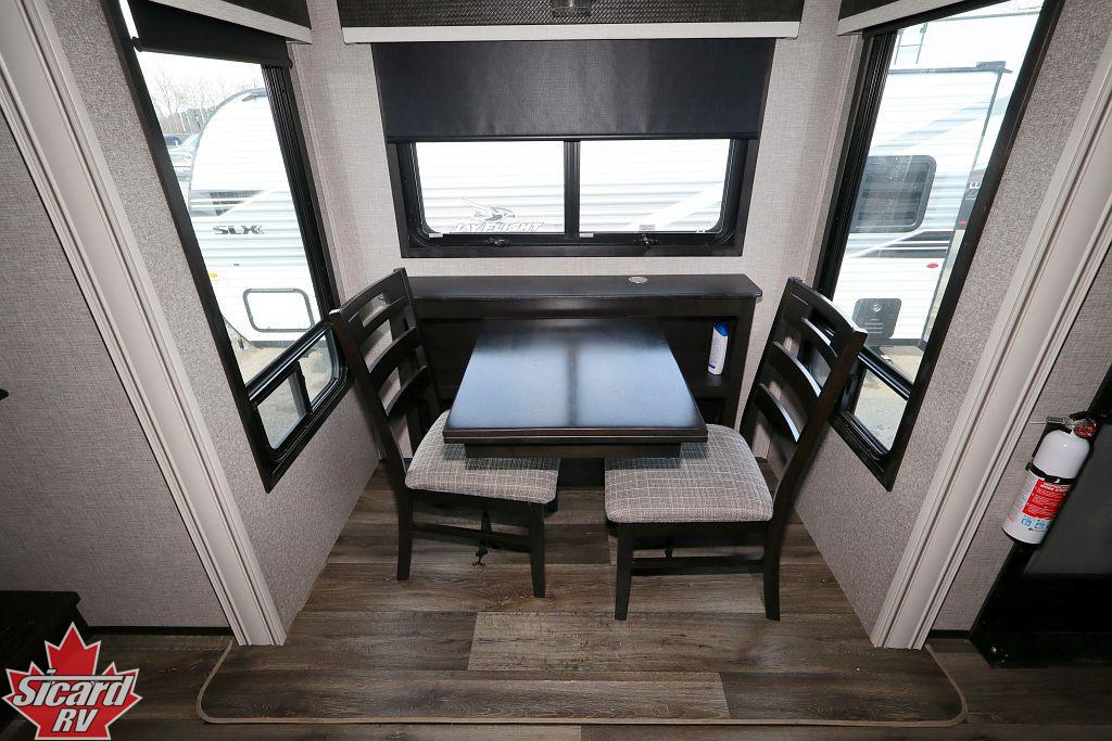 2022 JAYCO NORTH POINT 382FLRB