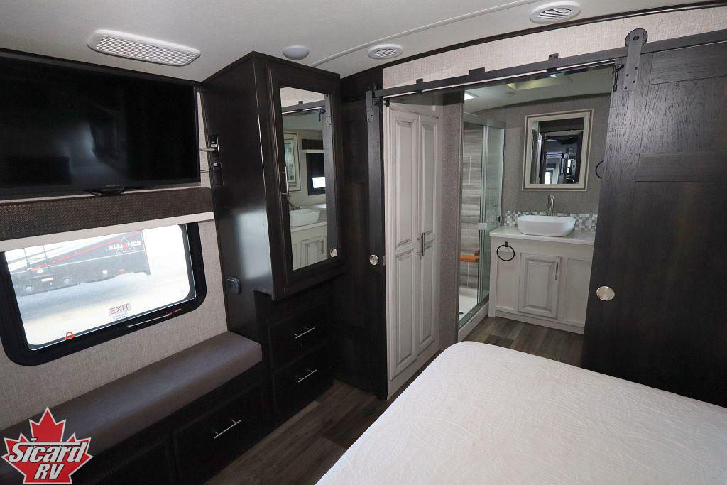 2022 JAYCO NORTH POINT 382FLRB