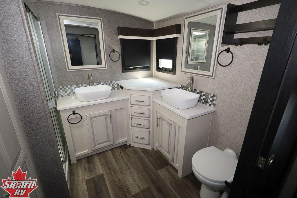 2022 JAYCO NORTH POINT 382FLRB