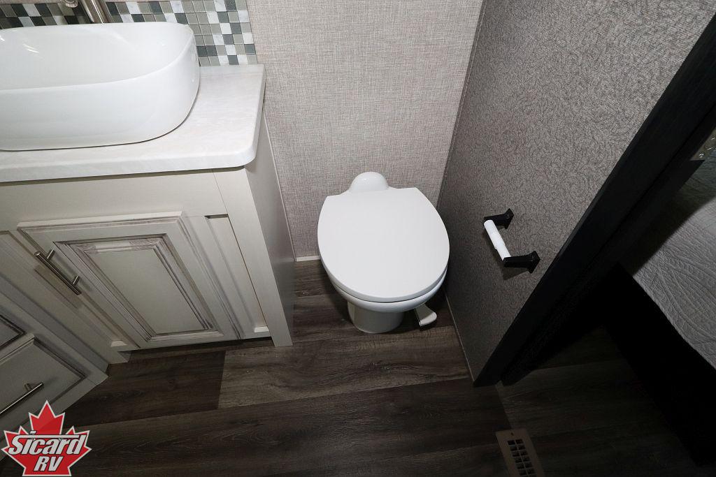 2022 JAYCO NORTH POINT 382FLRB