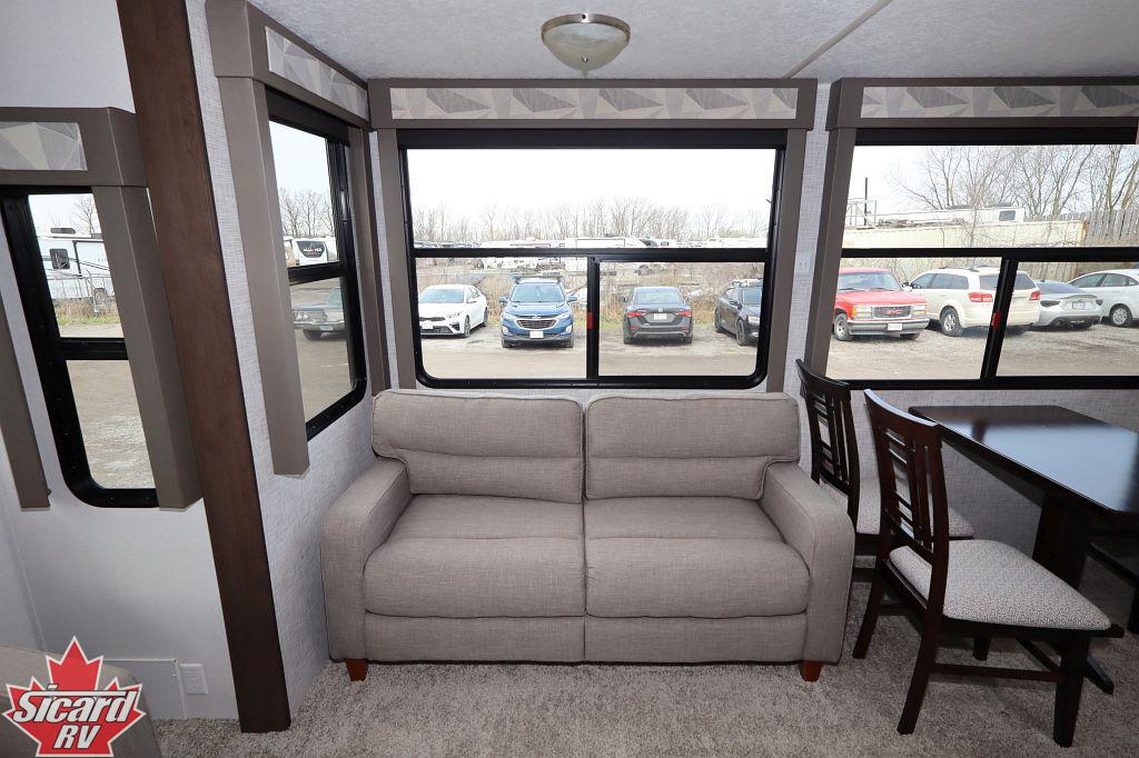 2020 FOREST RIVER SALEM VILLA 393FLT