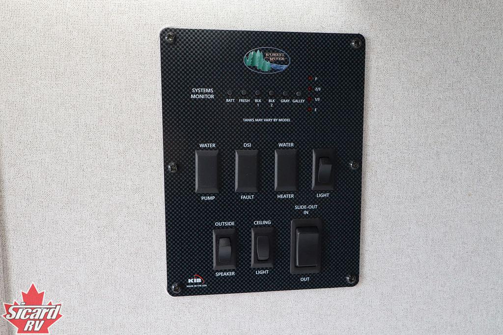 2020 FOREST RIVER SALEM VILLA 393FLT