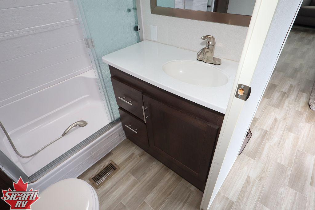 2020 FOREST RIVER SALEM VILLA 393FLT