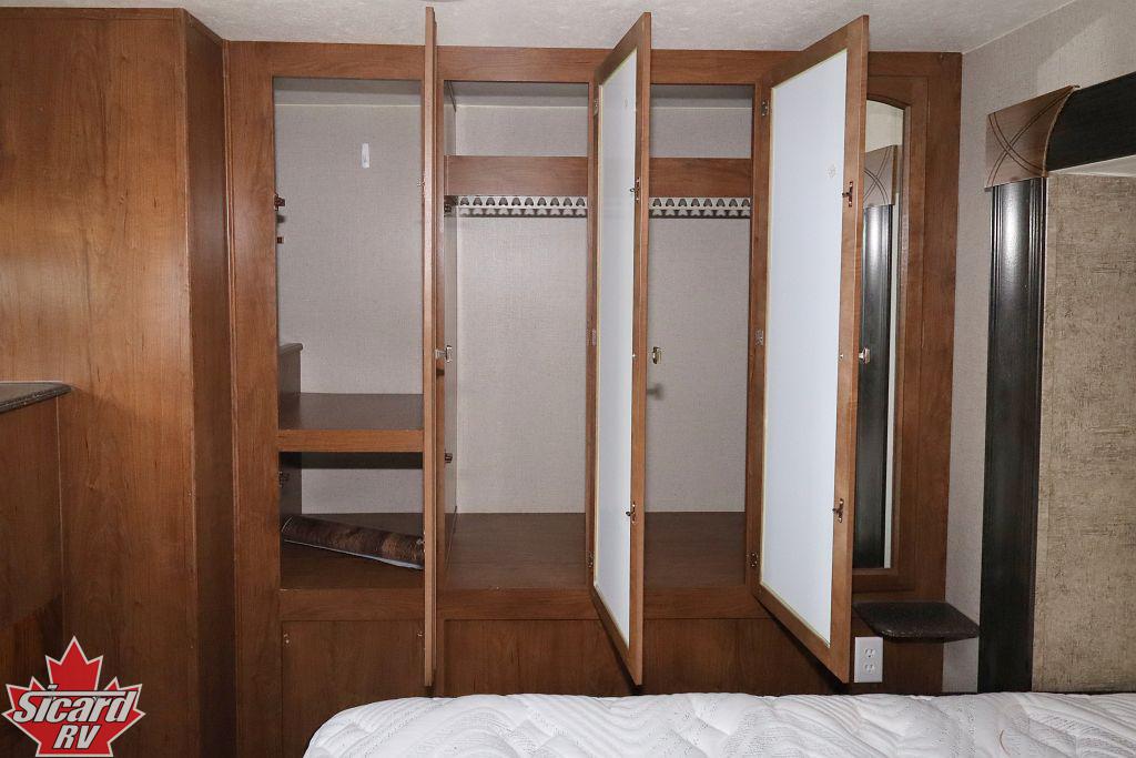 2017 COACHMEN FREEDOM EXPRESS 321FEDS