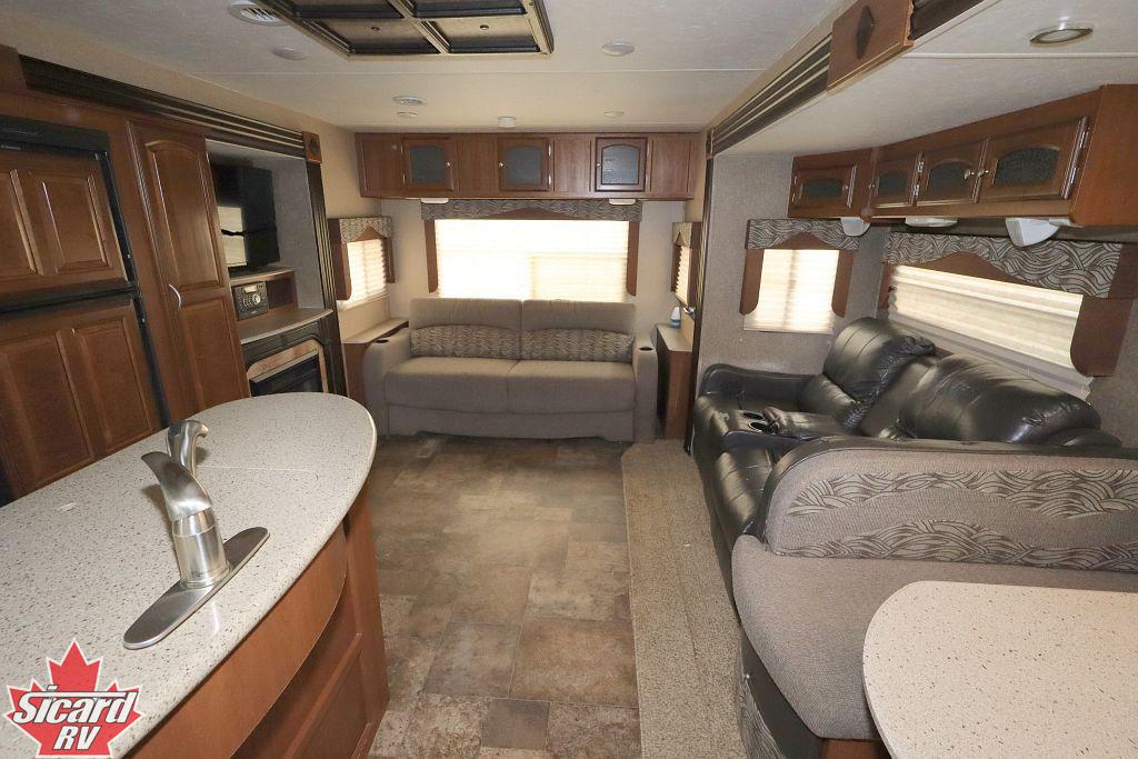 2015 COACHMEN FREEDOM EXPRESS 322RLDS
