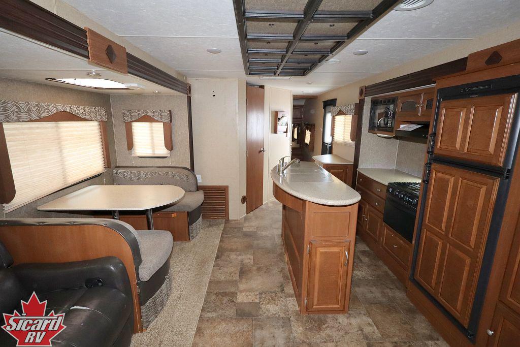 2015 COACHMEN FREEDOM EXPRESS 322RLDS