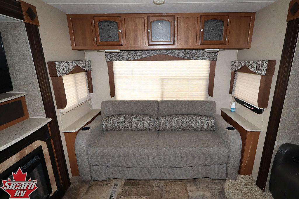 2015 COACHMEN FREEDOM EXPRESS 322RLDS