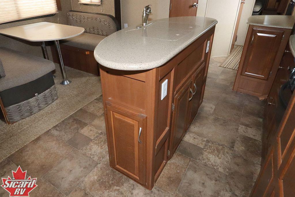 2015 COACHMEN FREEDOM EXPRESS 322RLDS