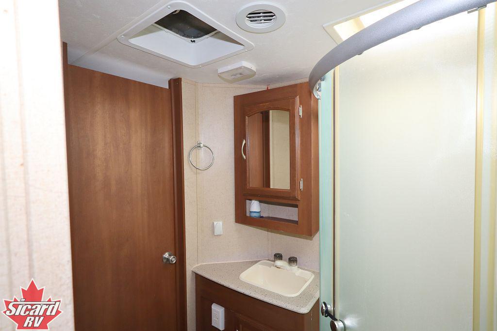 2015 COACHMEN FREEDOM EXPRESS 322RLDS