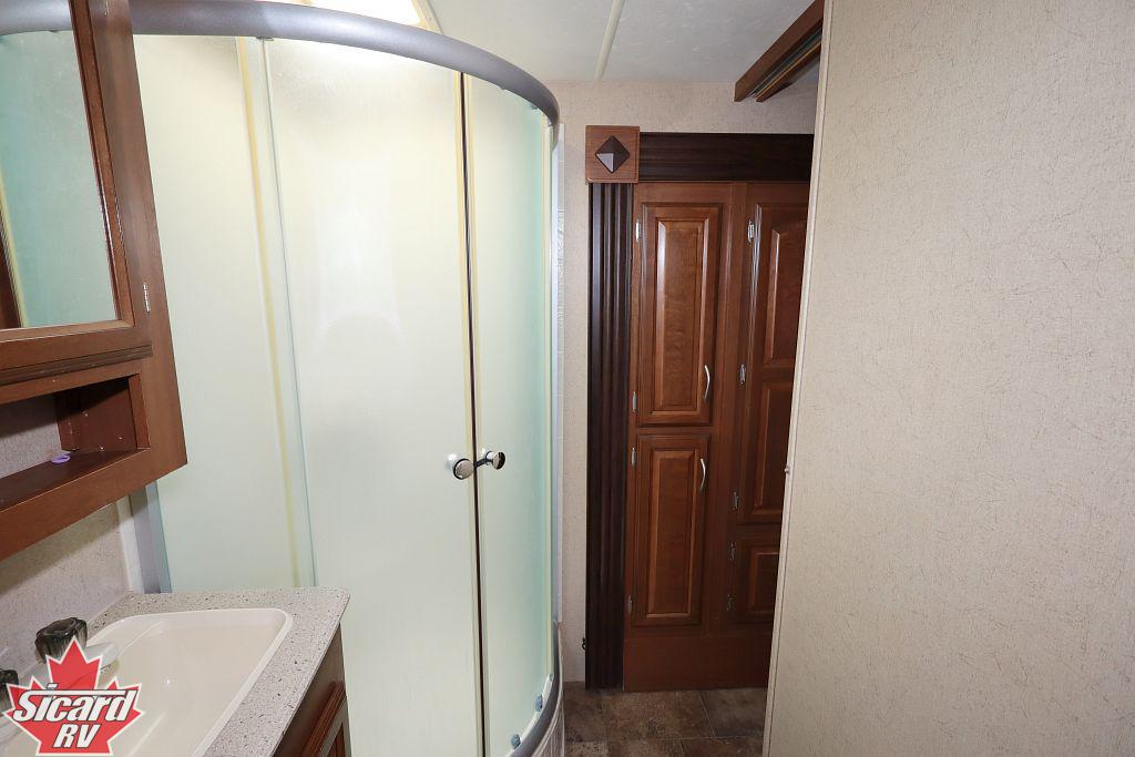 2015 COACHMEN FREEDOM EXPRESS 322RLDS