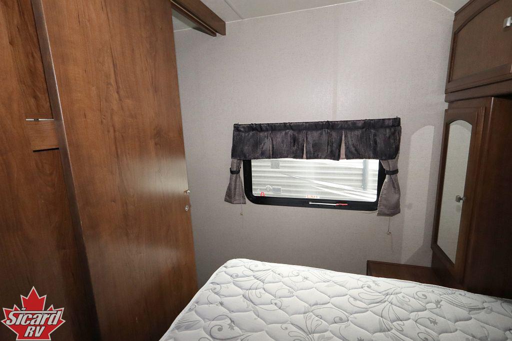 2018 COACHMEN FREEDOM EXPRESS 292BHDS