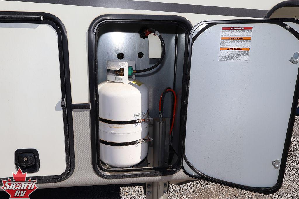 2022 KEYSTONE MONTANA 3791RD