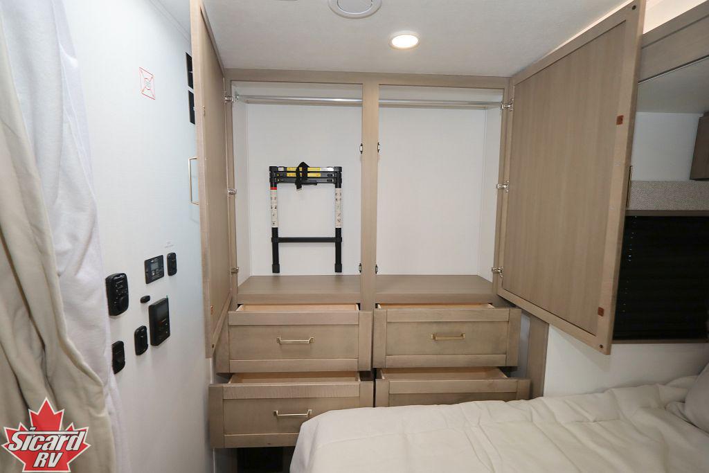 2027 JAYCO REDHAWK 24B