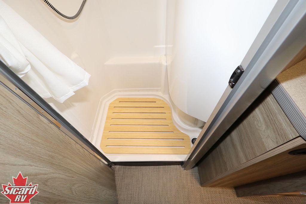 2027 WINNEBAGO EKKO 22A