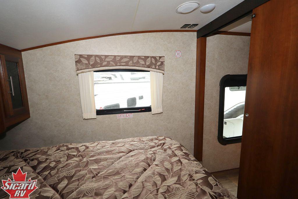 2016 JAYCO EAGLE HT 29.5BHDS