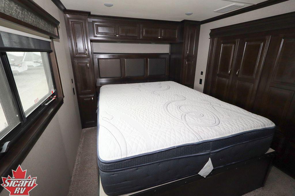 2019 FOREST RIVER RIVERSTONE 39FKTH