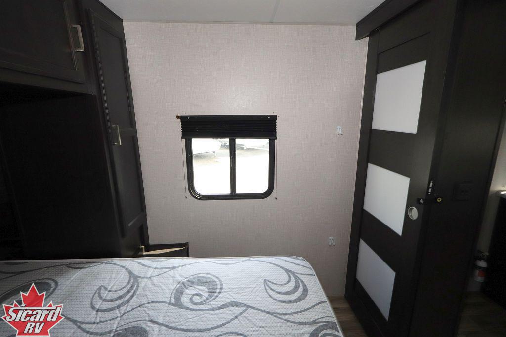 2021 VENTURE RV SPORTTREK 281VBH