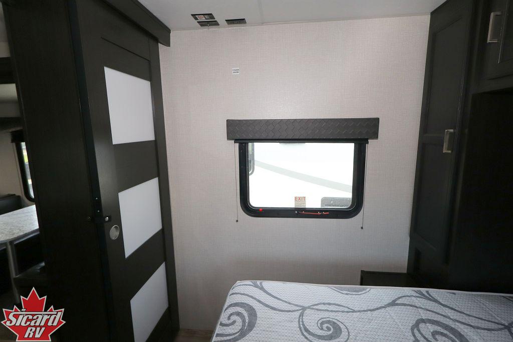 2021 VENTURE RV SPORTTREK 281VBH