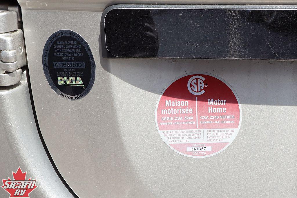 2016 ROADTREK ADVENTUROUS RS