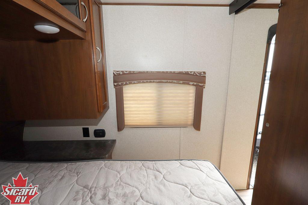 2017 JAYCO JAY FLIGHT 28BHBE
