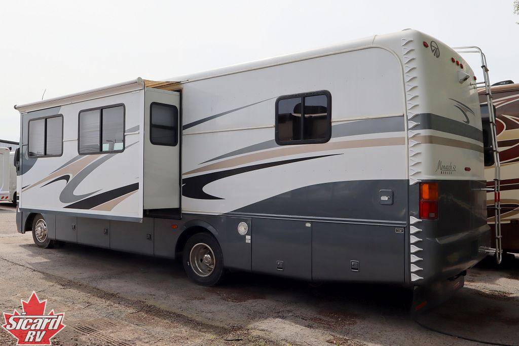 2005 MONACO MONARCH SE 30PDD