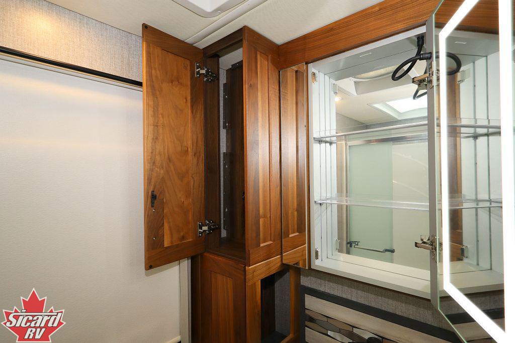 2023 WINNEBAGO JOURNEY 34N