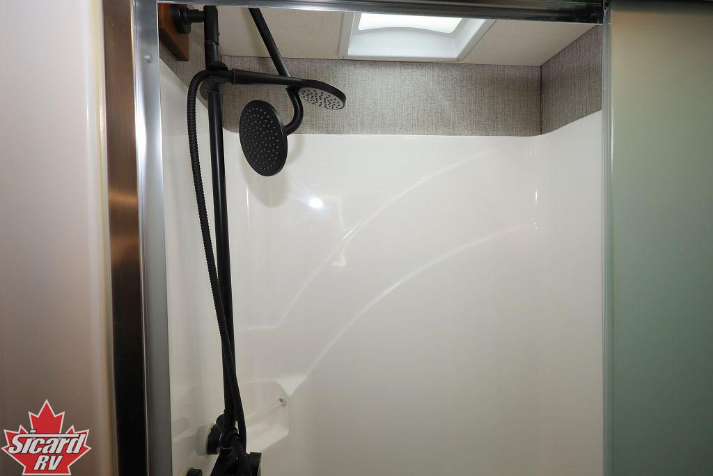 2023 WINNEBAGO JOURNEY 34N