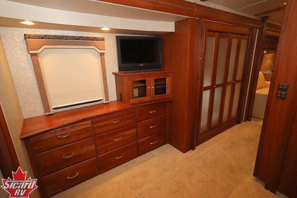 2011 WINNEBAGO JOURNEY EXPRESS 39N