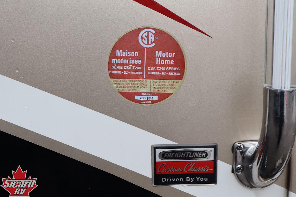 2011 WINNEBAGO JOURNEY EXPRESS 39N