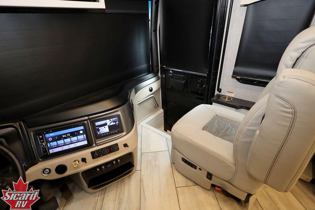 2022 FLEETWOOD DISCOVERY LXE 40M