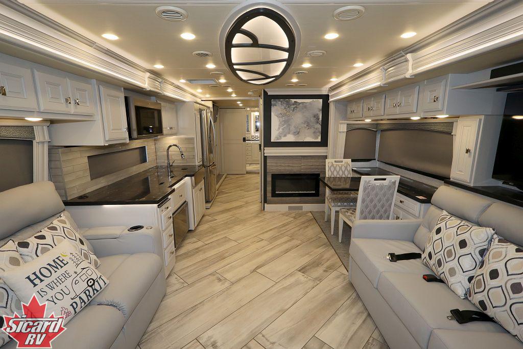 2022 FLEETWOOD DISCOVERY LXE 40M