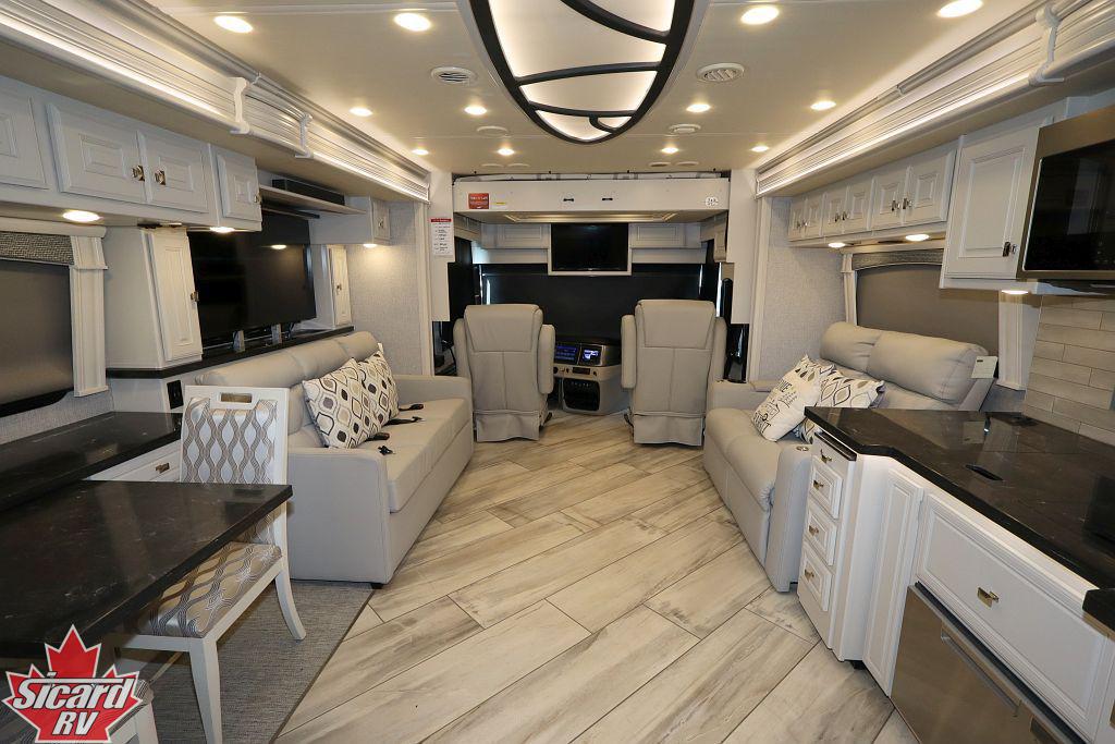 2022 FLEETWOOD DISCOVERY LXE 40M