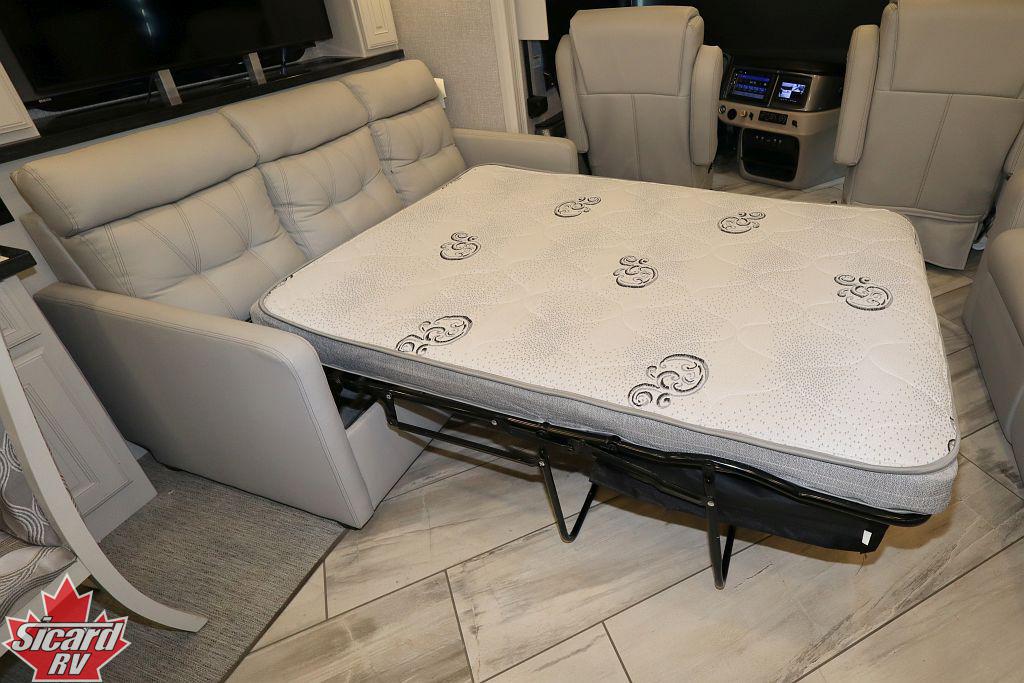 2022 FLEETWOOD DISCOVERY LXE 40M