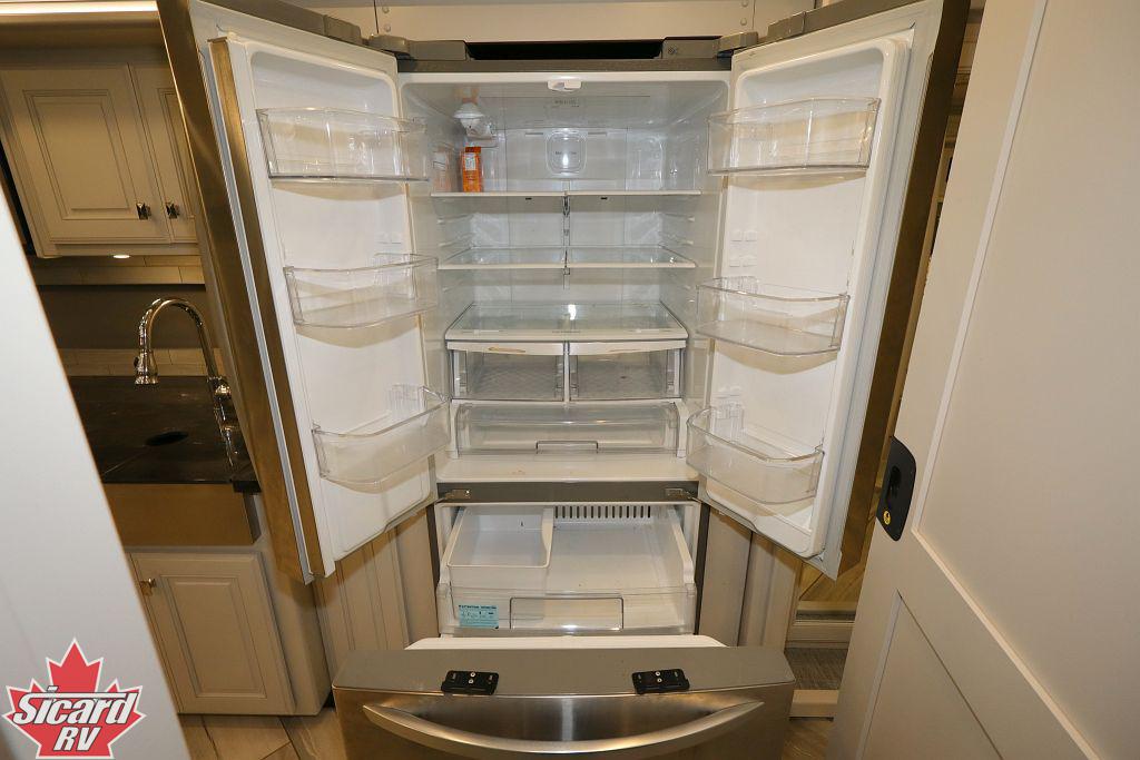 2022 FLEETWOOD DISCOVERY LXE 40M