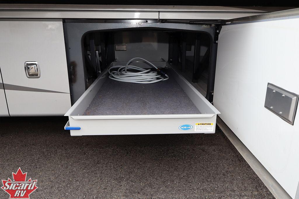 2022 FLEETWOOD DISCOVERY LXE 40M