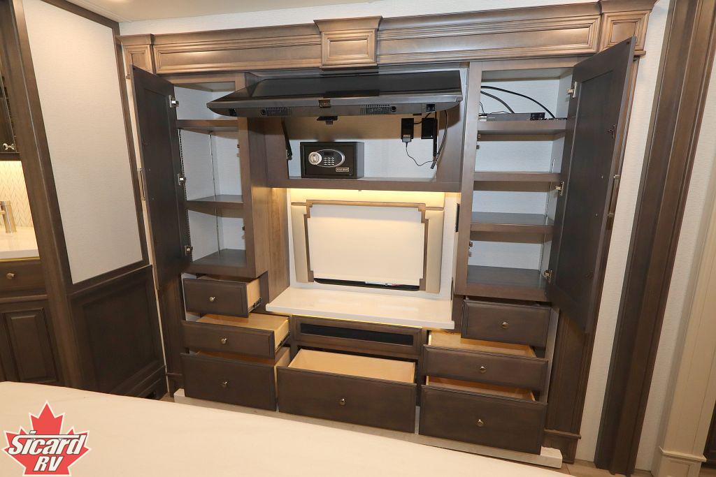 2025 ENTEGRA COACH ASPIRE 44V