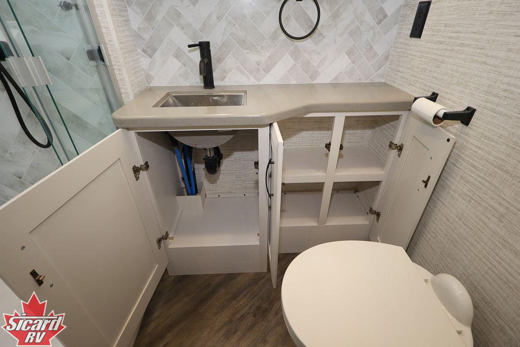 2025 JAYCO SENECA 37L