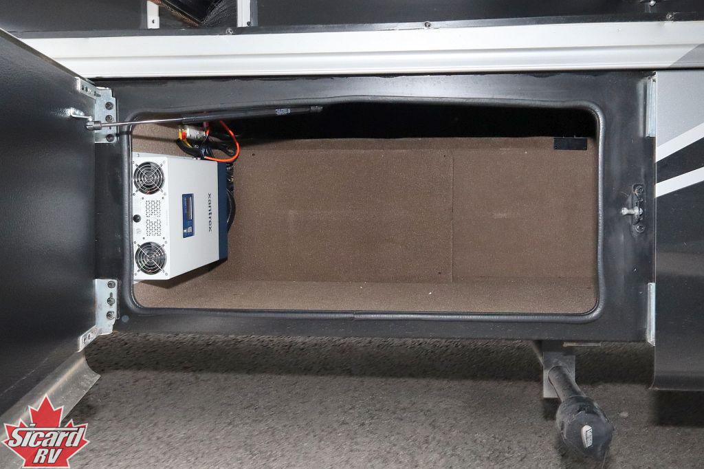 2025 JAYCO SENECA 37L