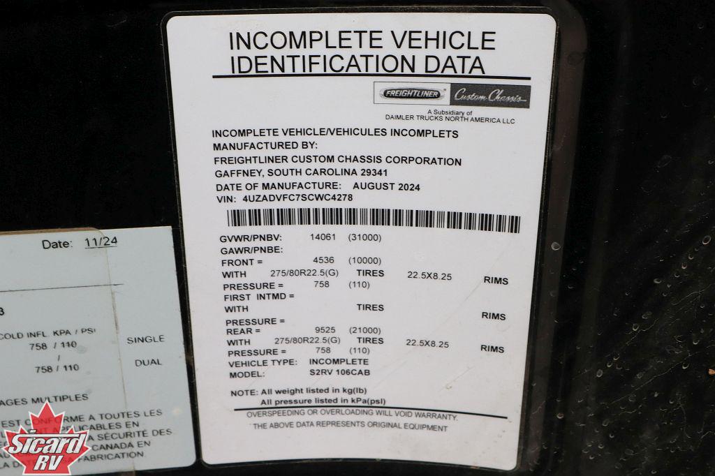 2025 JAYCO SENECA 37L