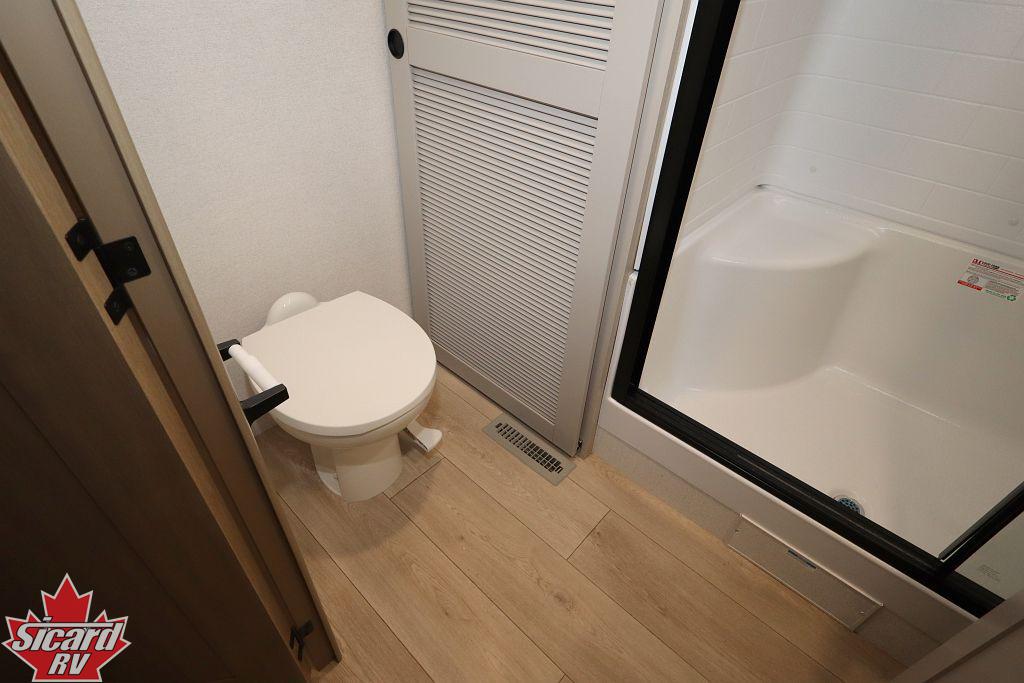 2027 JAYCO BUNGALOW DS 401LOFT