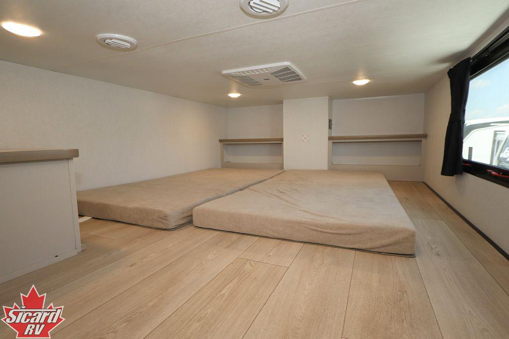 2027 JAYCO BUNGALOW DS 401LOFT