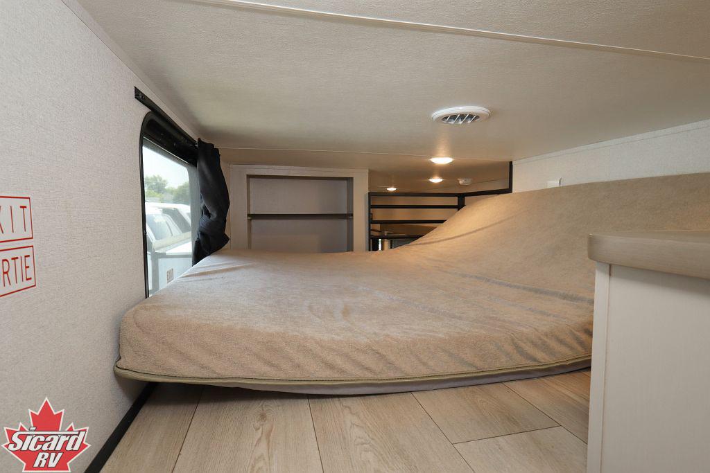 2027 JAYCO BUNGALOW DS 401LOFT