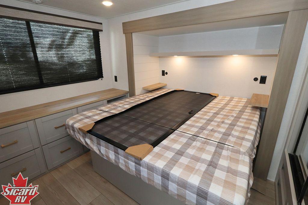 2027 JAYCO BUNGALOW DS 401LOFT