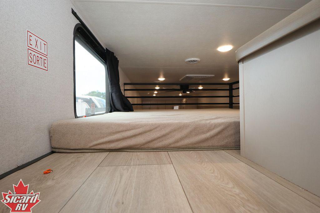 2027 JAYCO BUNGALOW DS 404LOFT