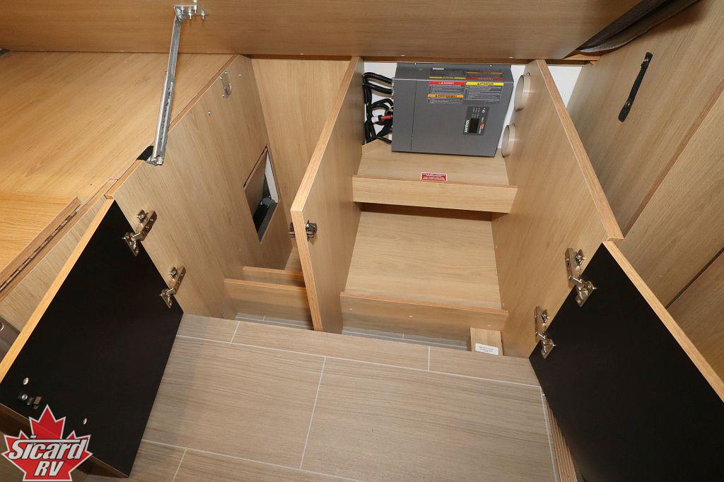 2019 LEISURE TRAVEL VANS WONDER 24RTB