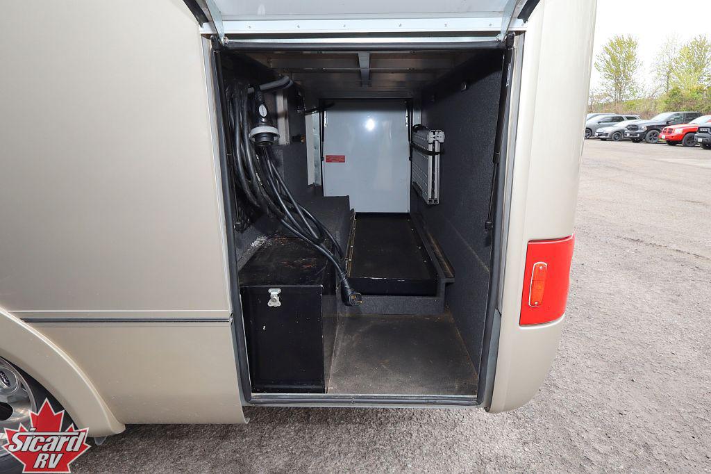 2019 LEISURE TRAVEL VANS WONDER 24RTB