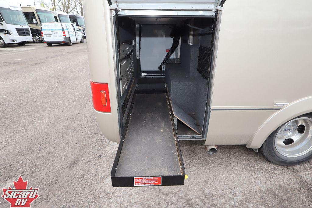 2019 LEISURE TRAVEL VANS WONDER 24RTB