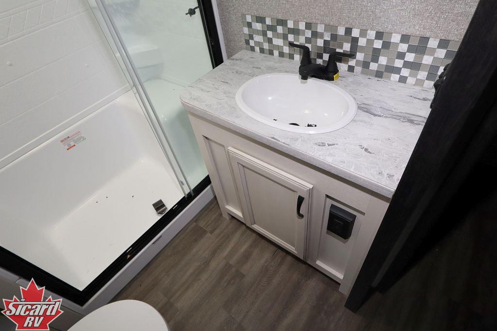 2023 JAYCO SEISMIC 405