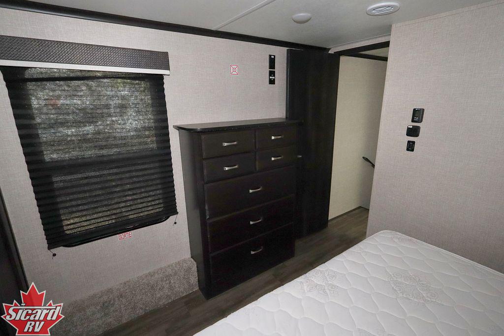 2023 JAYCO SEISMIC 405