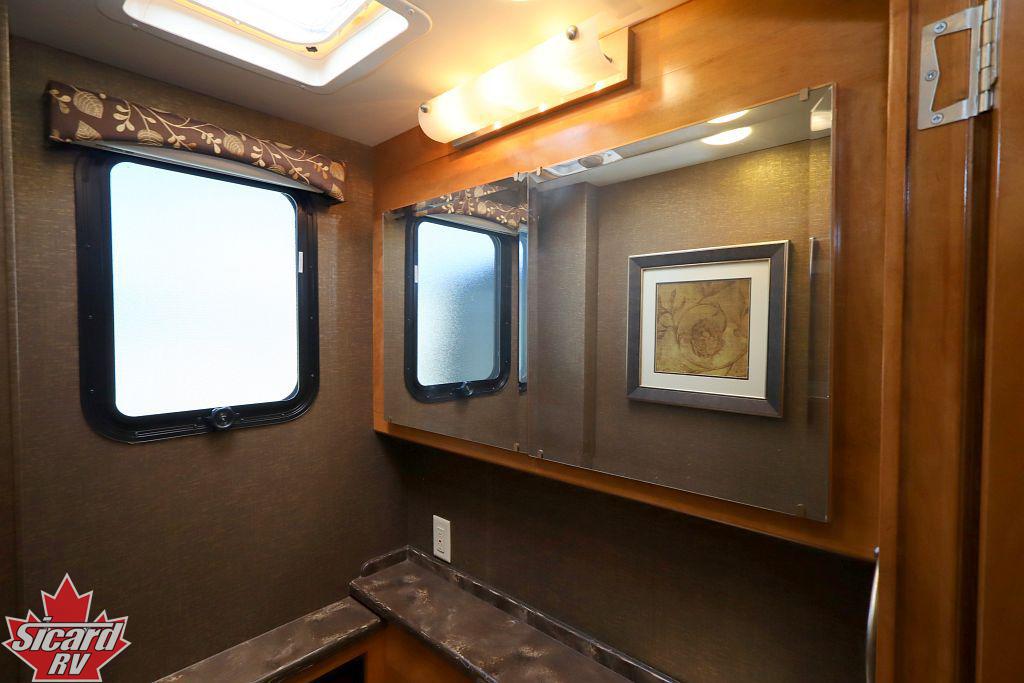 2015 THOR TUSCANY 44MT